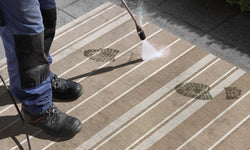 northrugs-in-outdoor-vloerkleed-strap-beige-160x230-polypropyleen-vloerkleden-vloerkleden-woontextiel6