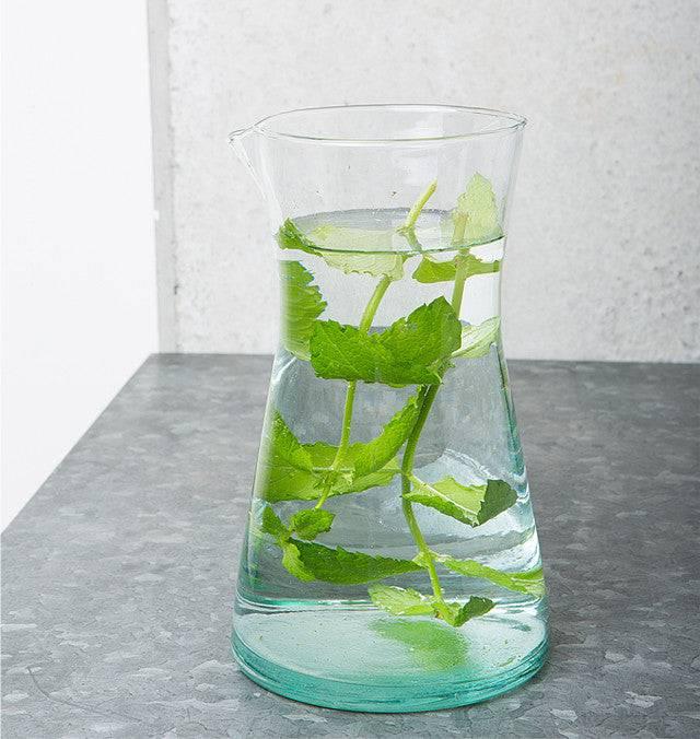 urban-natureculture-karaf-beldi-transparant-gerecycled-glas-glaswerk-koken-tafelen1