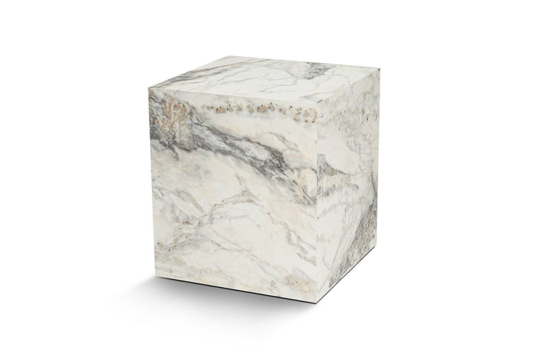 Küp bijzettafel marmer look