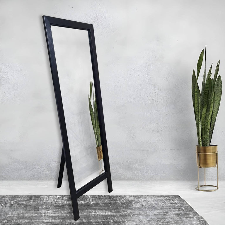 kalune-design-staande-spiegelcheval-zwart-hout-spiegels-decoratie2