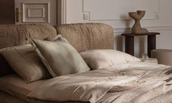Bedframe Martina bouclé 140 x 200 met opbergruimte