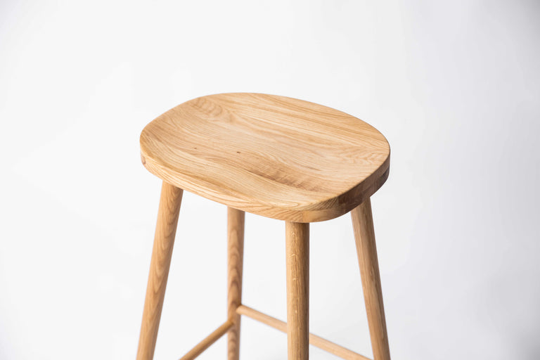 Barkruk Bulky eikenhout