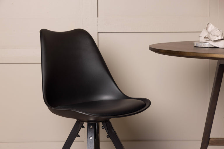 naduvi-collection-eetkamerstoel-alina-zwart-48x56x84-polypropyleen-stoelen-fauteuils-meubels_19