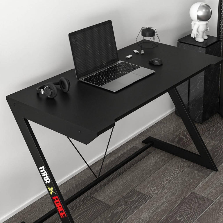 kalune-design-bureau-zoned-zwart-spaanplaat-tafels-meubels4