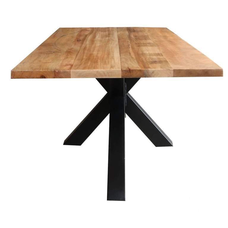 Eettafel Manu