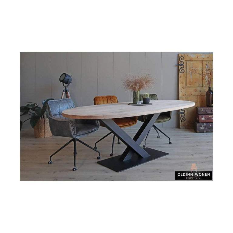 Onbehandelde eettafel Jo Alita