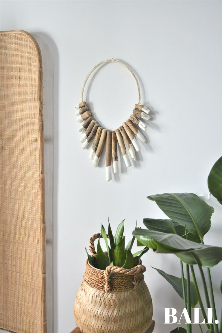 Wandhanger Putih