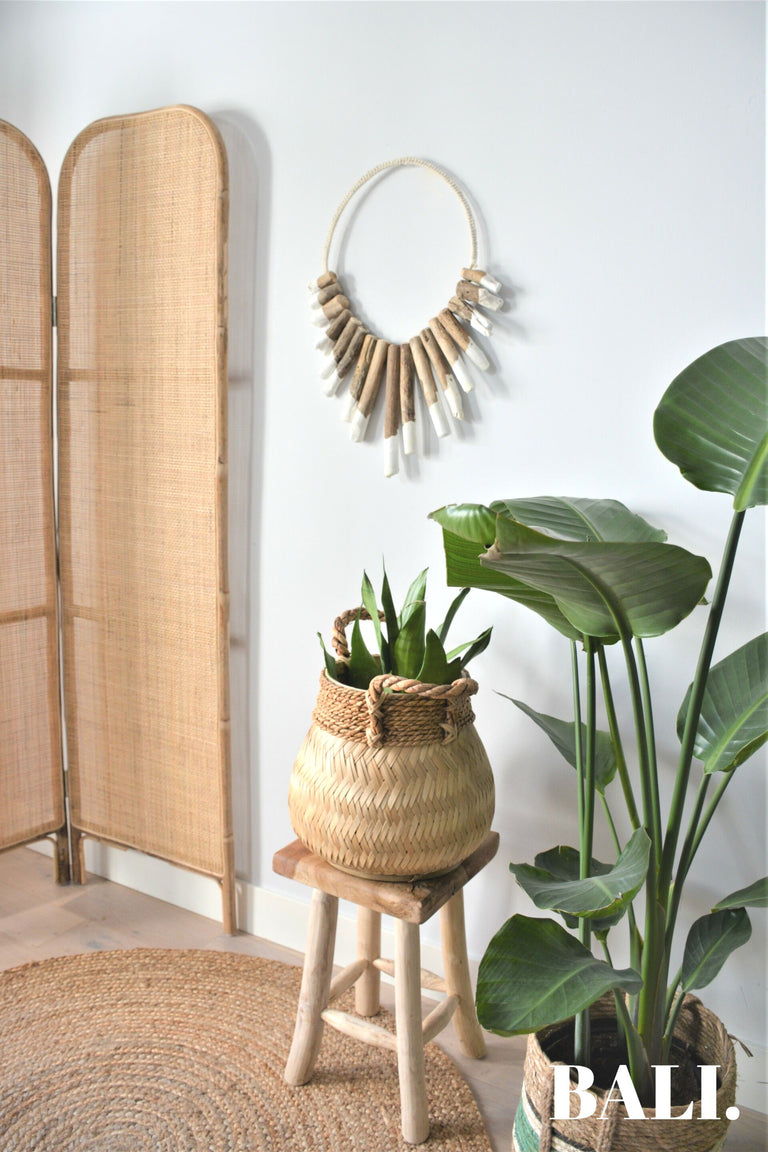 Wandhanger Putih