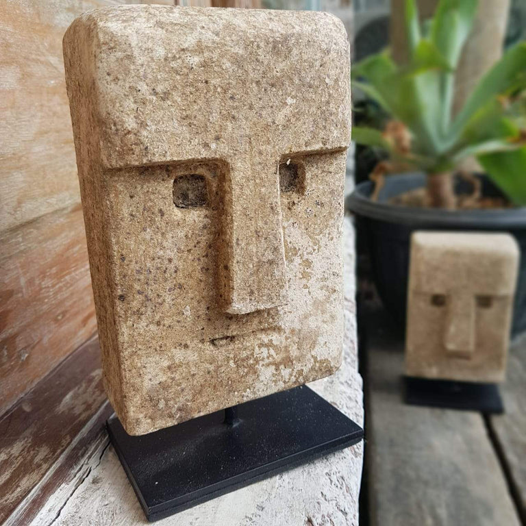Masker op standaard Tribal