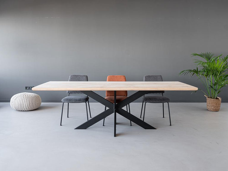Eettafel Edwin spinpoot