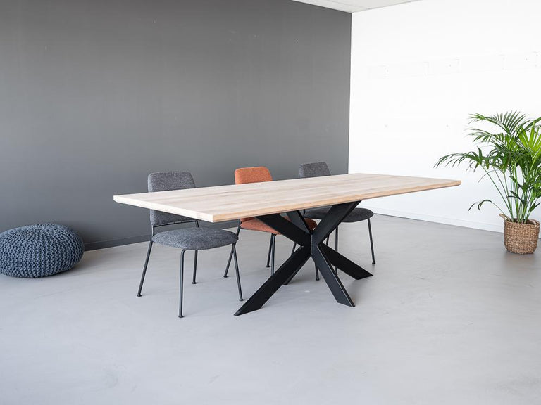 Eettafel Edwin spinpoot
