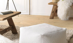 Hocker Agathe