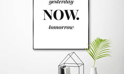 Ingelijste print Now