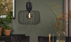 Zwarte hanglamp woonkamer Atley