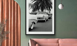 Plexiglas schilderij Classic Car Under A Palm Tree