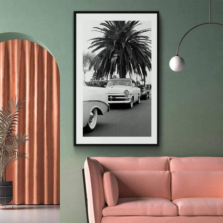 Plexiglas schilderij Classic Car Under A Palm Tree