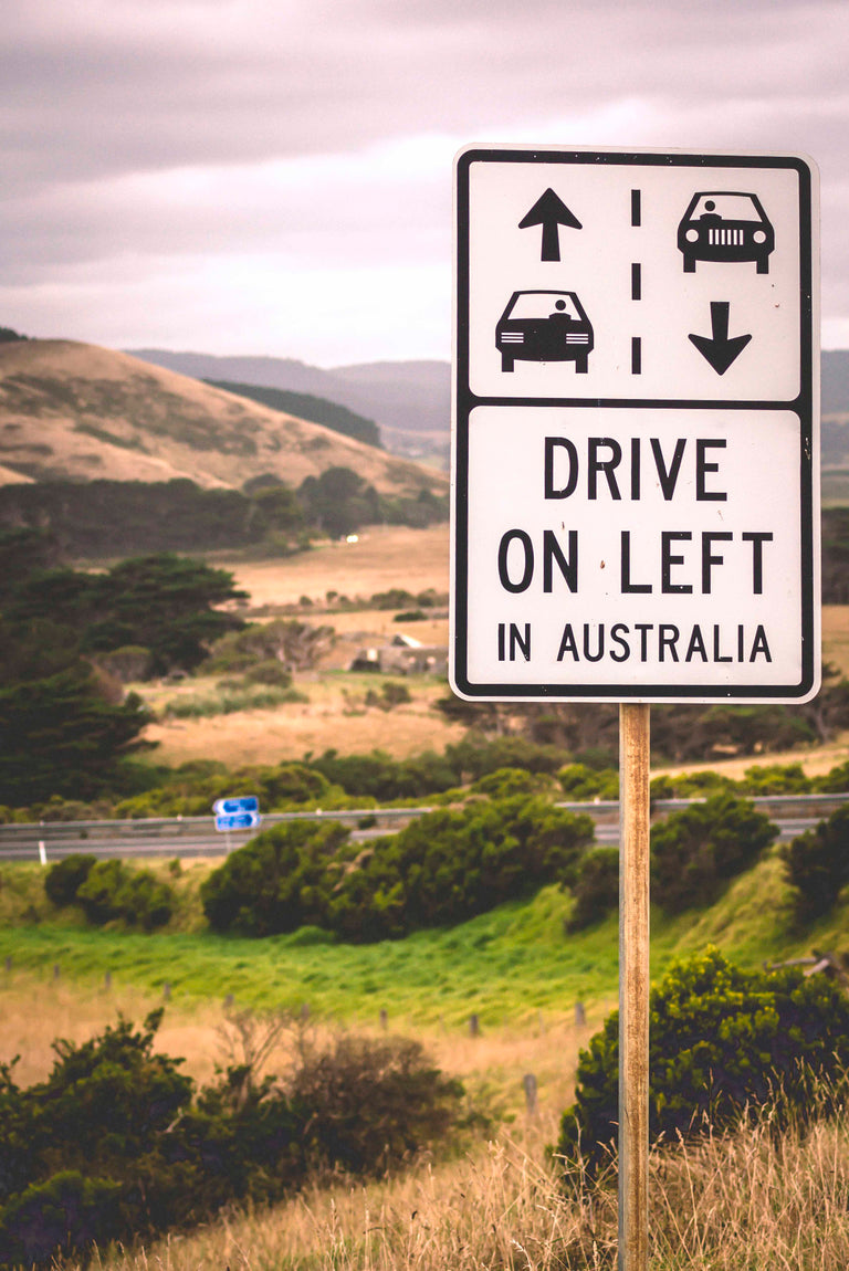 Wanddecoratie Drive on the left