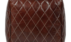 Hocker Lara