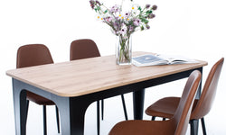Eettafel Bond
